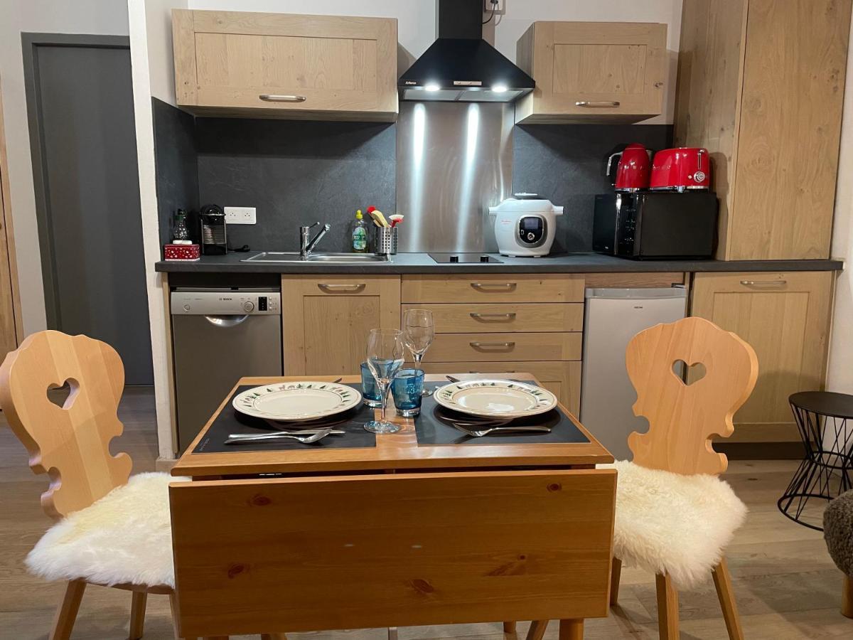 Апартаменти T2 30M2 Plein Centre, Lit Fait, Linge Fourni, Wifi Котеретс Екстер'єр фото